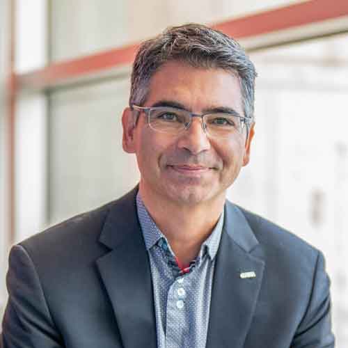 Stéphane Simard, CRHA